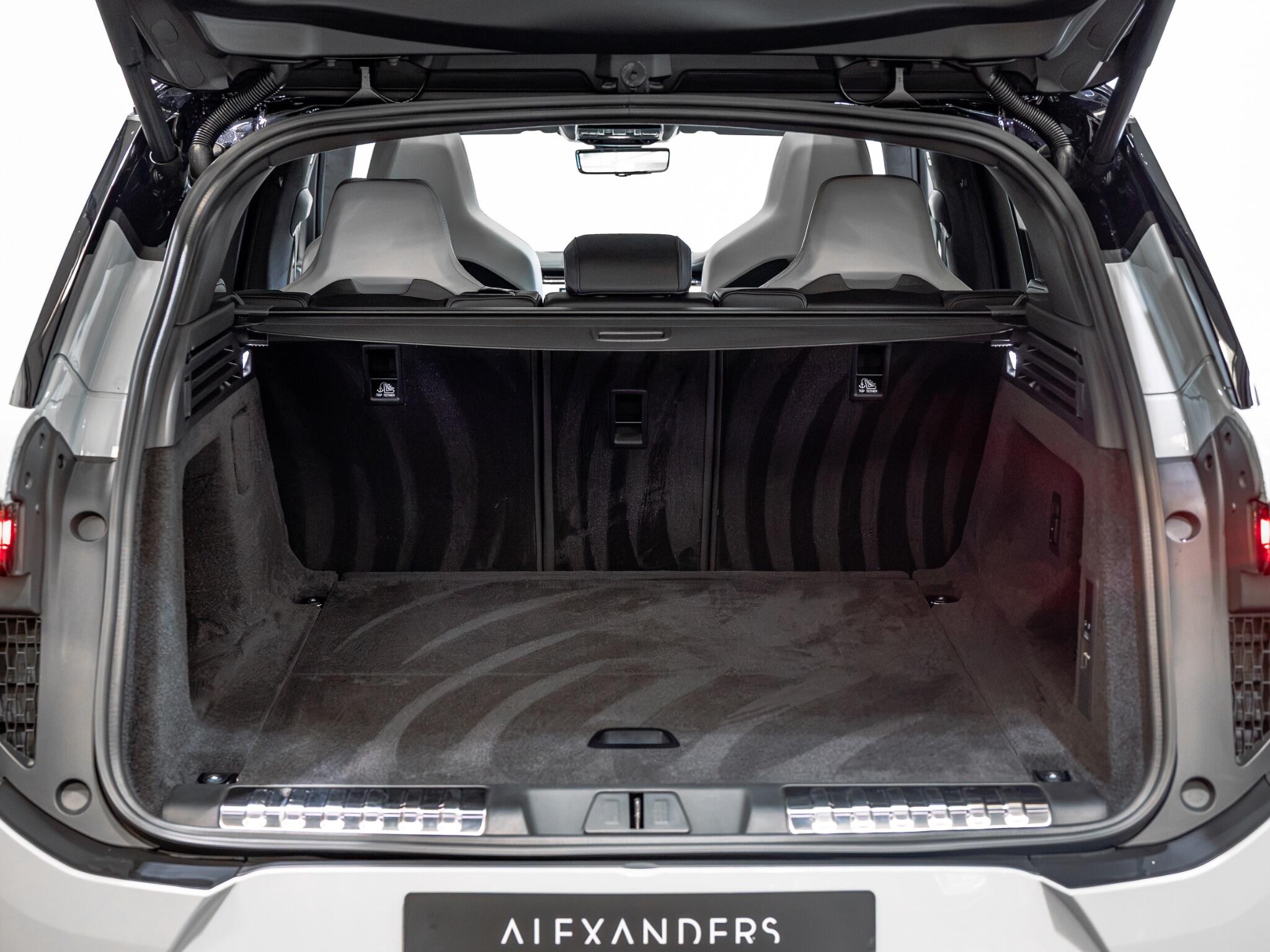 Land Rover Range Rover Sport view 42