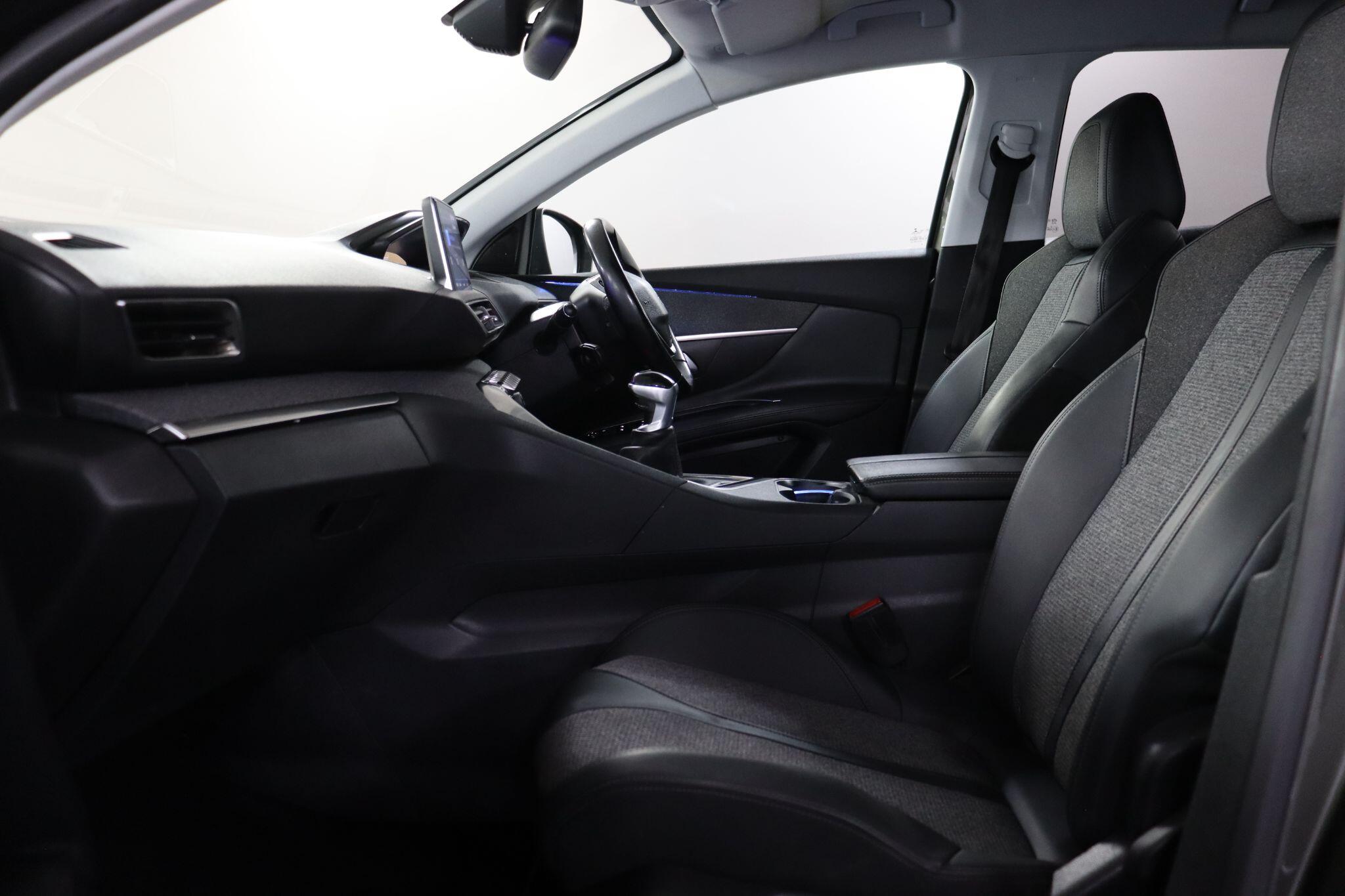 Peugeot 3008 view 43