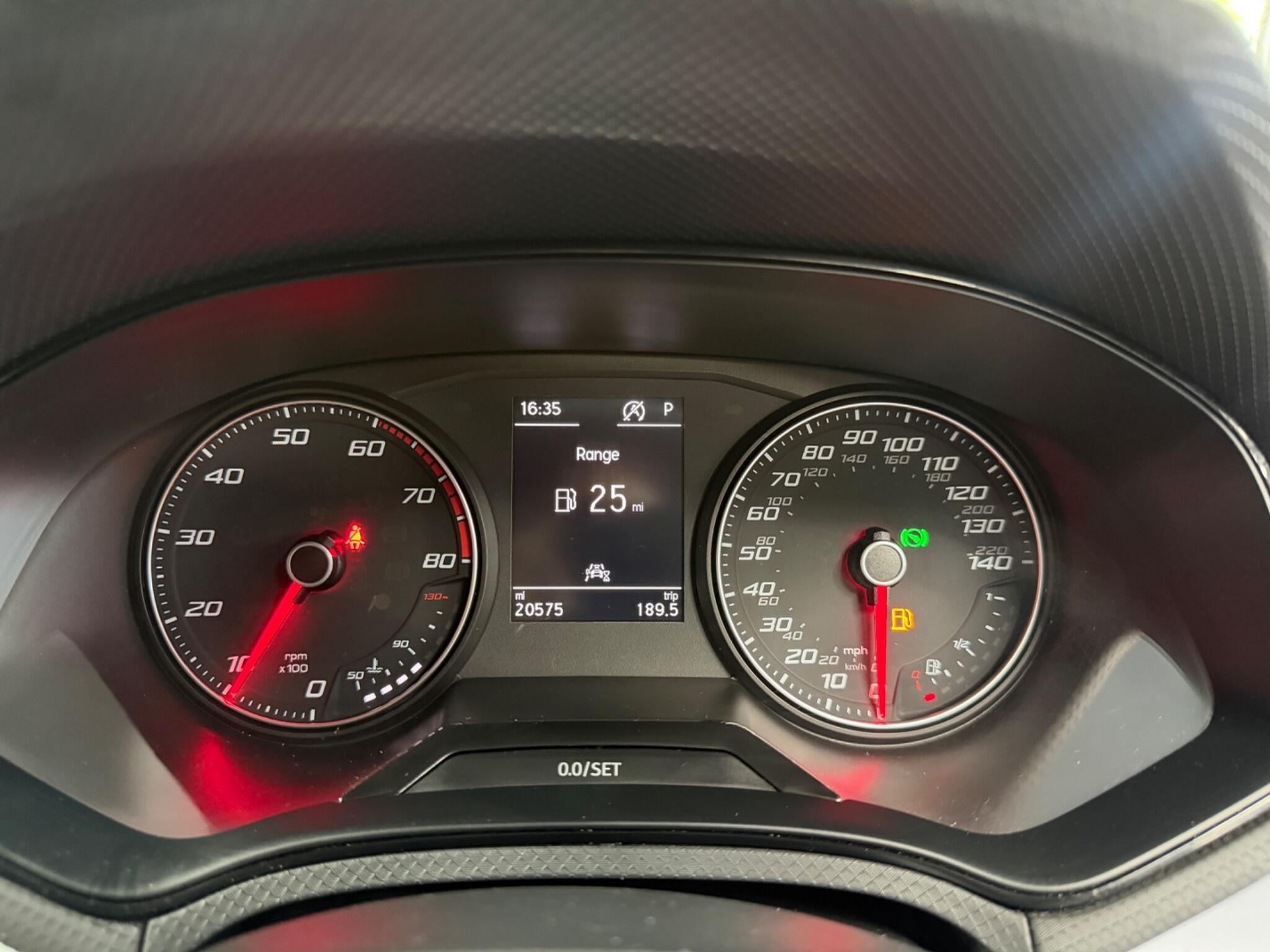 Seat Arona view 10