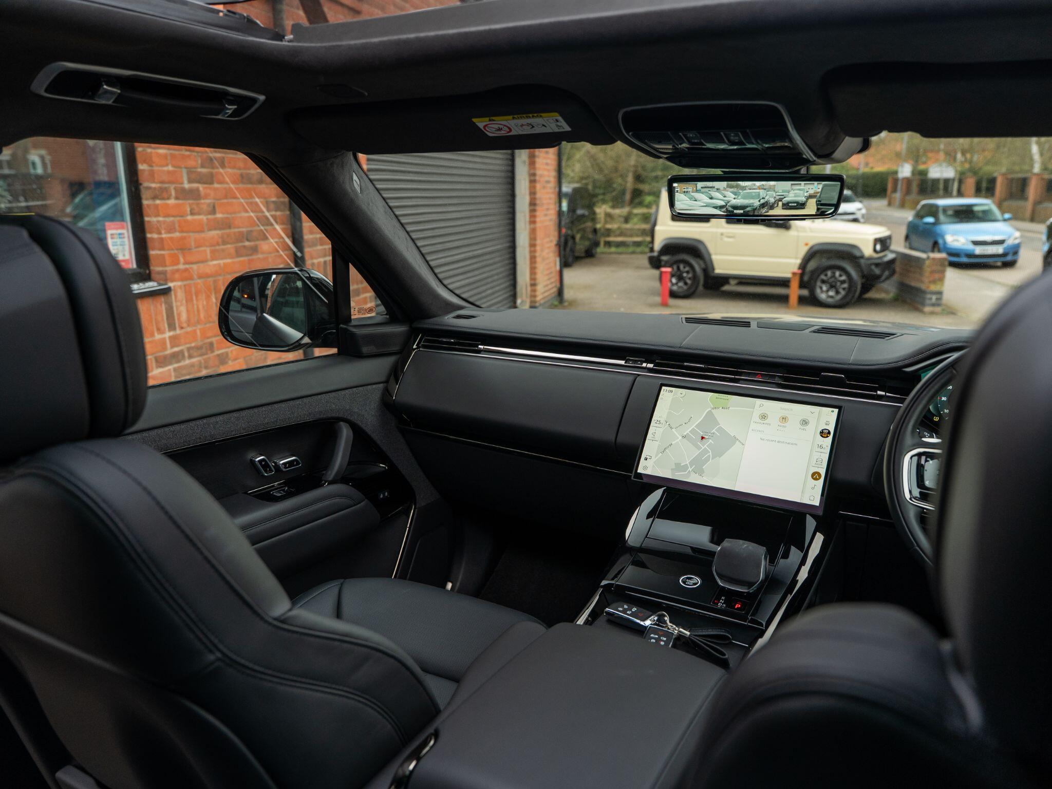 Land Rover Range Rover Sport view 37