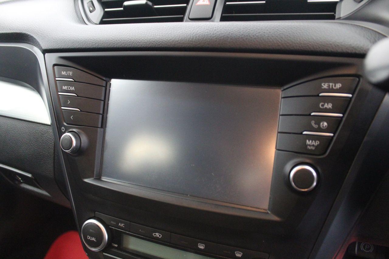 Toyota Avensis view 40