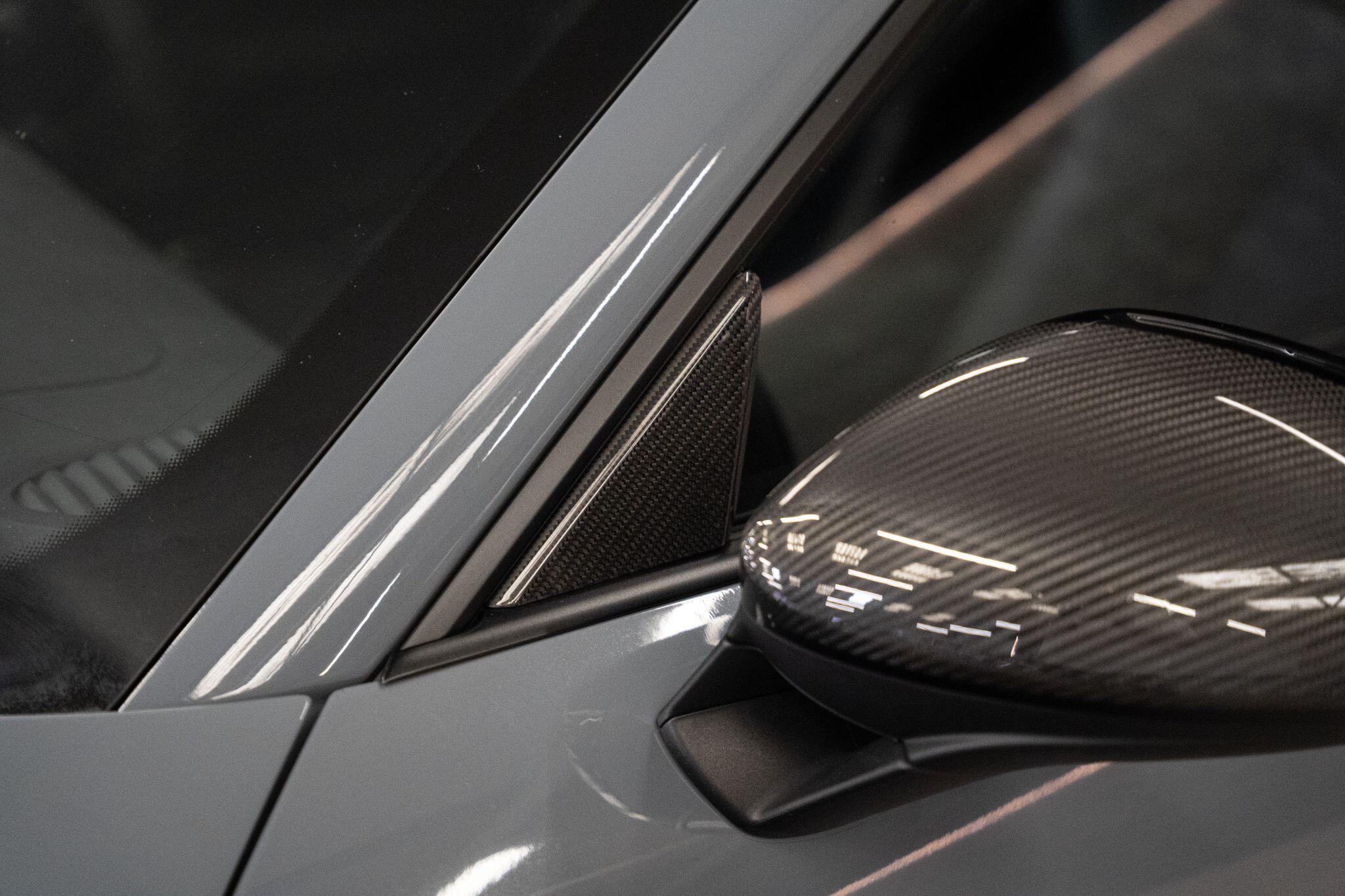 Porsche Cayman view 29