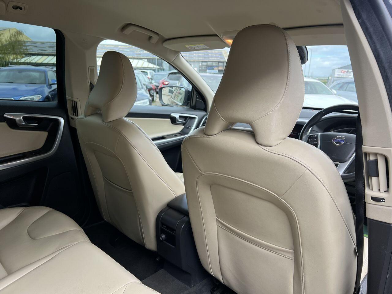 Volvo XC60 view 20