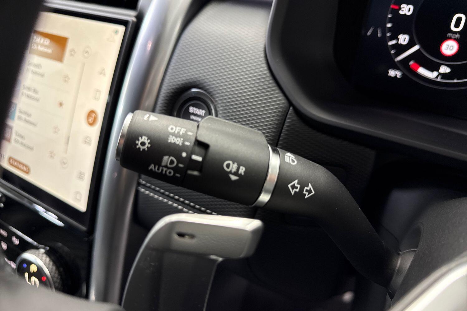 Land Rover Discovery view 26