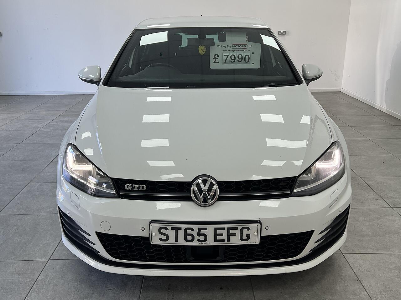 Volkswagen Golf view 7