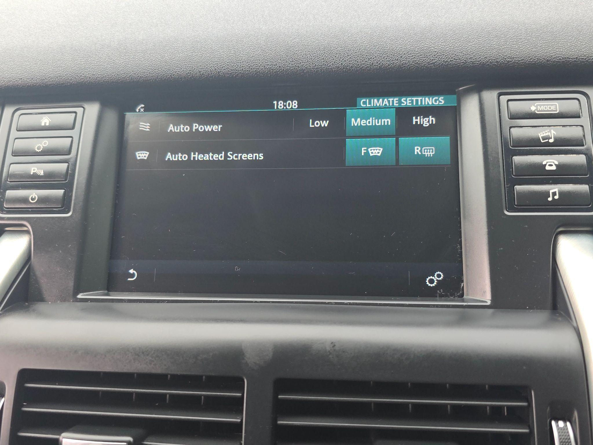 2017 Land Rover Discovery Sport 2.0 TD4 SE 4WD Euro 6 (s/s) 5dr (5 Seat) • 60,214 miles image 72
