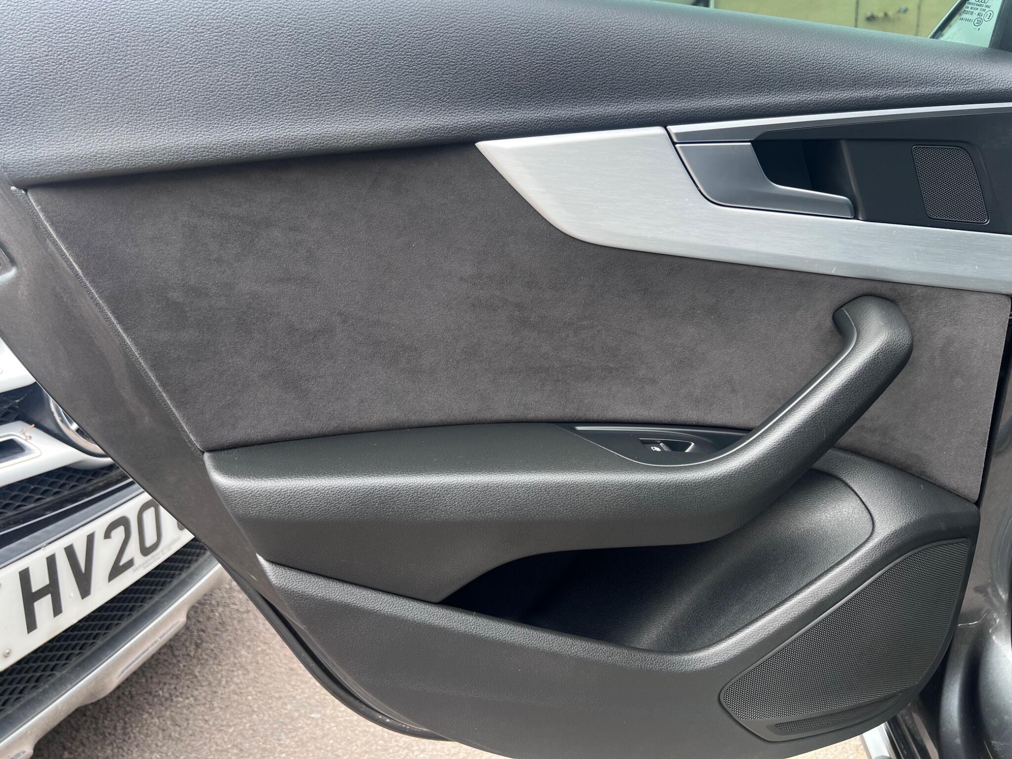 Audi A4 Avant view 33