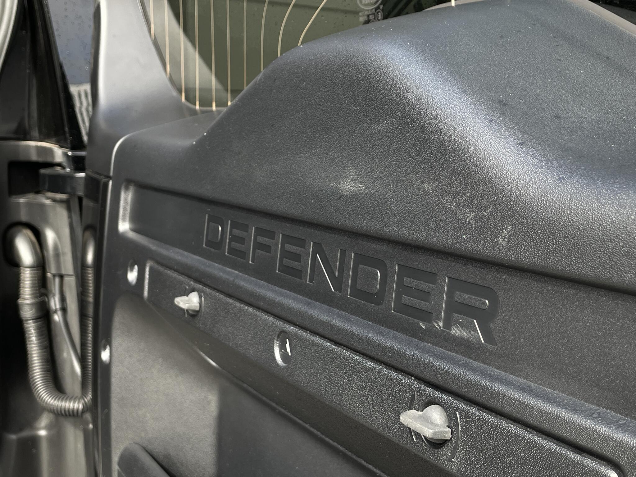 Land Rover Defender view 54