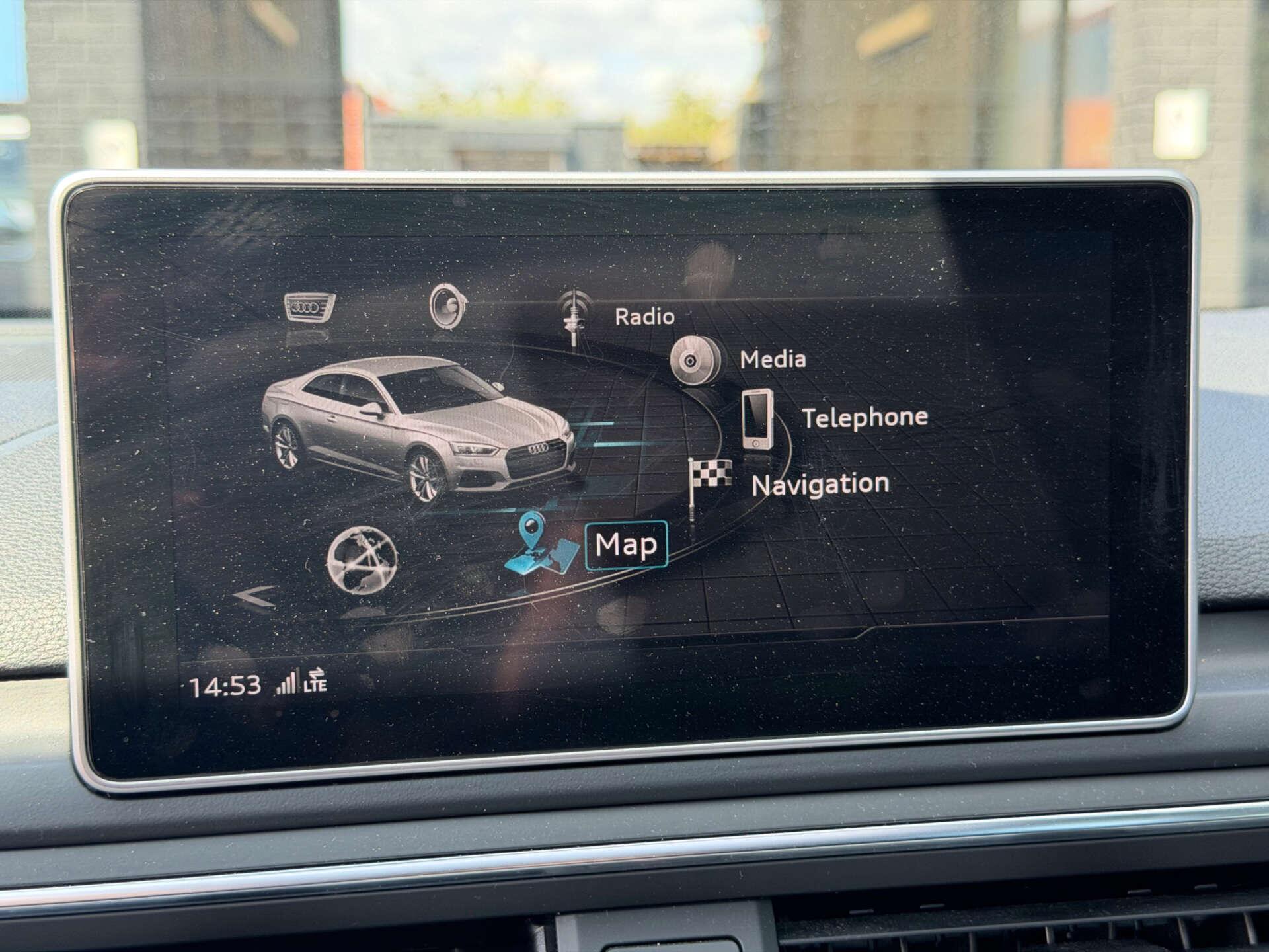 Audi S5 view 22