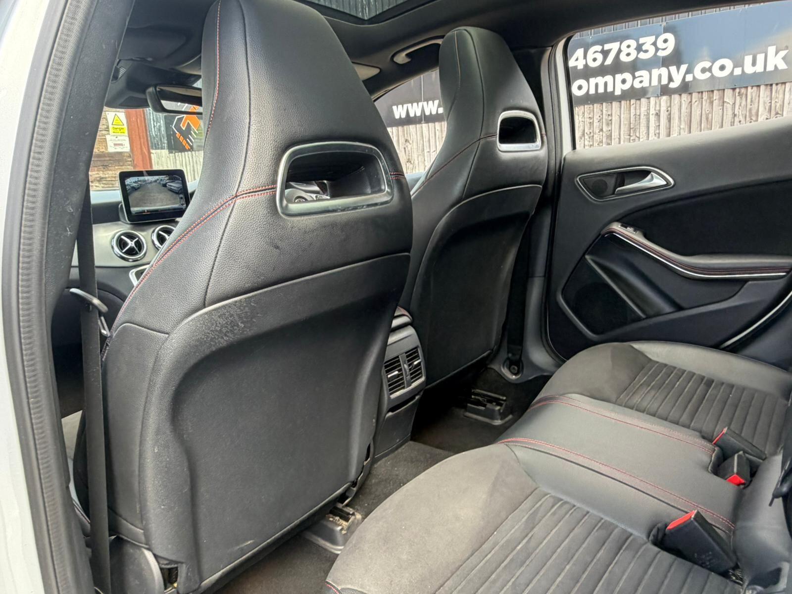 Mercedes-Benz Gla view 16