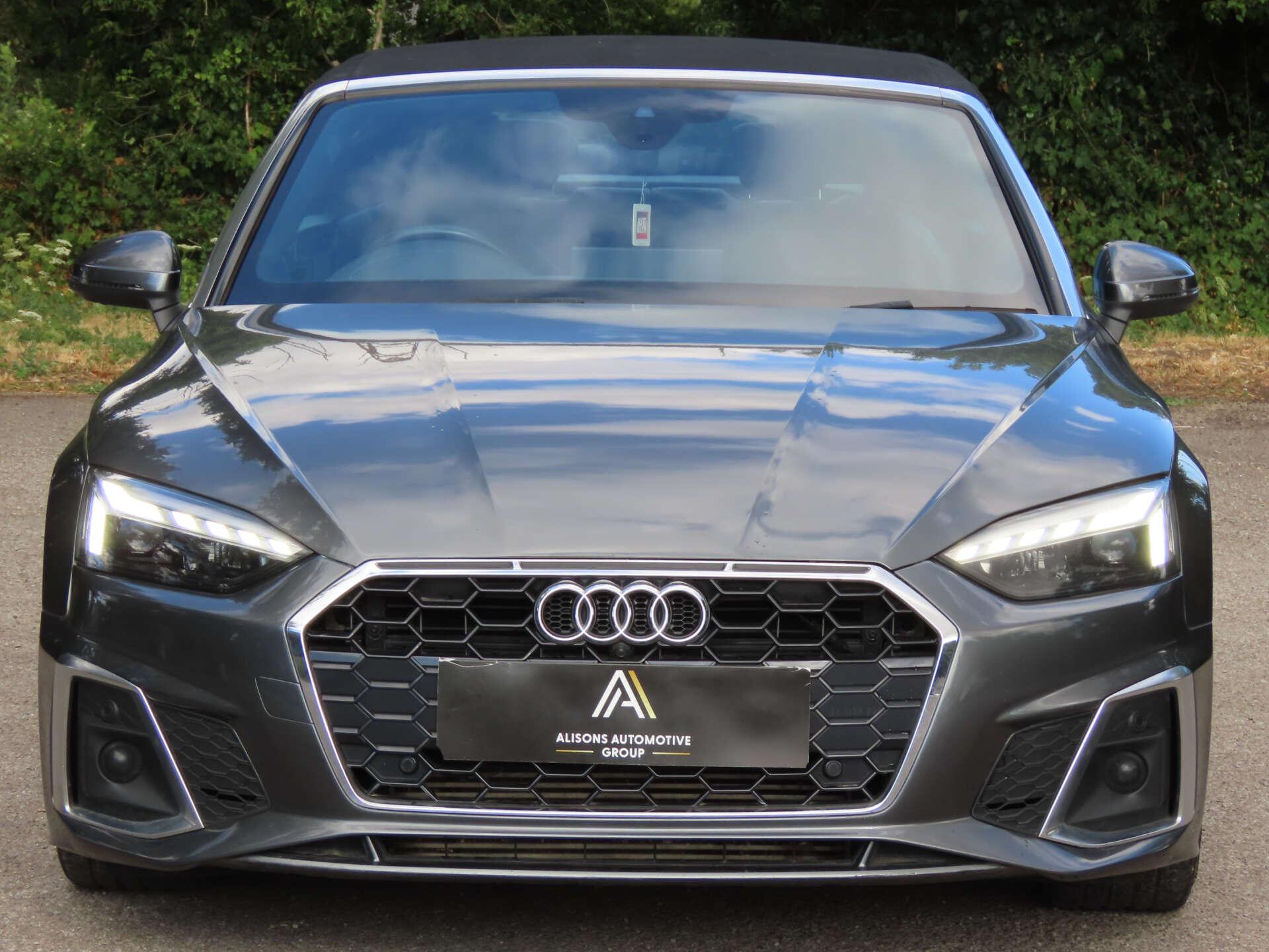 Audi A5 view 4