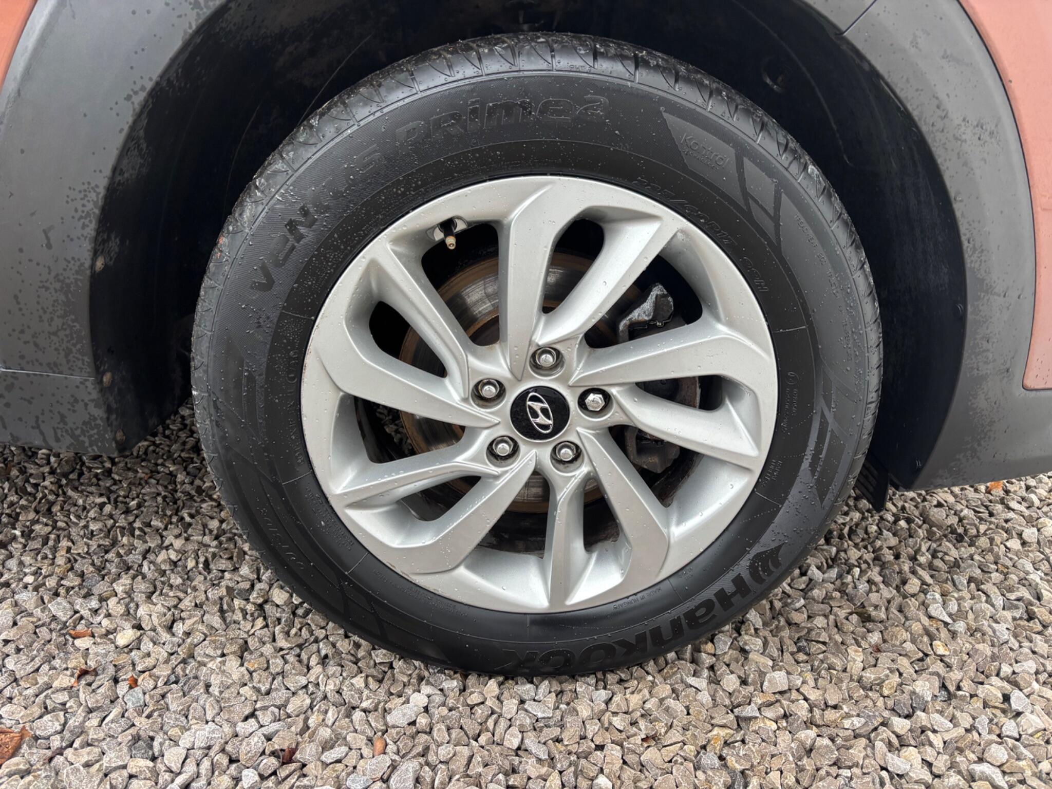 2017 Hyundai TUCSON 1.7 CRDi Blue Drive SE Euro 6 (s/s) 5dr • 80,000 miles image 21