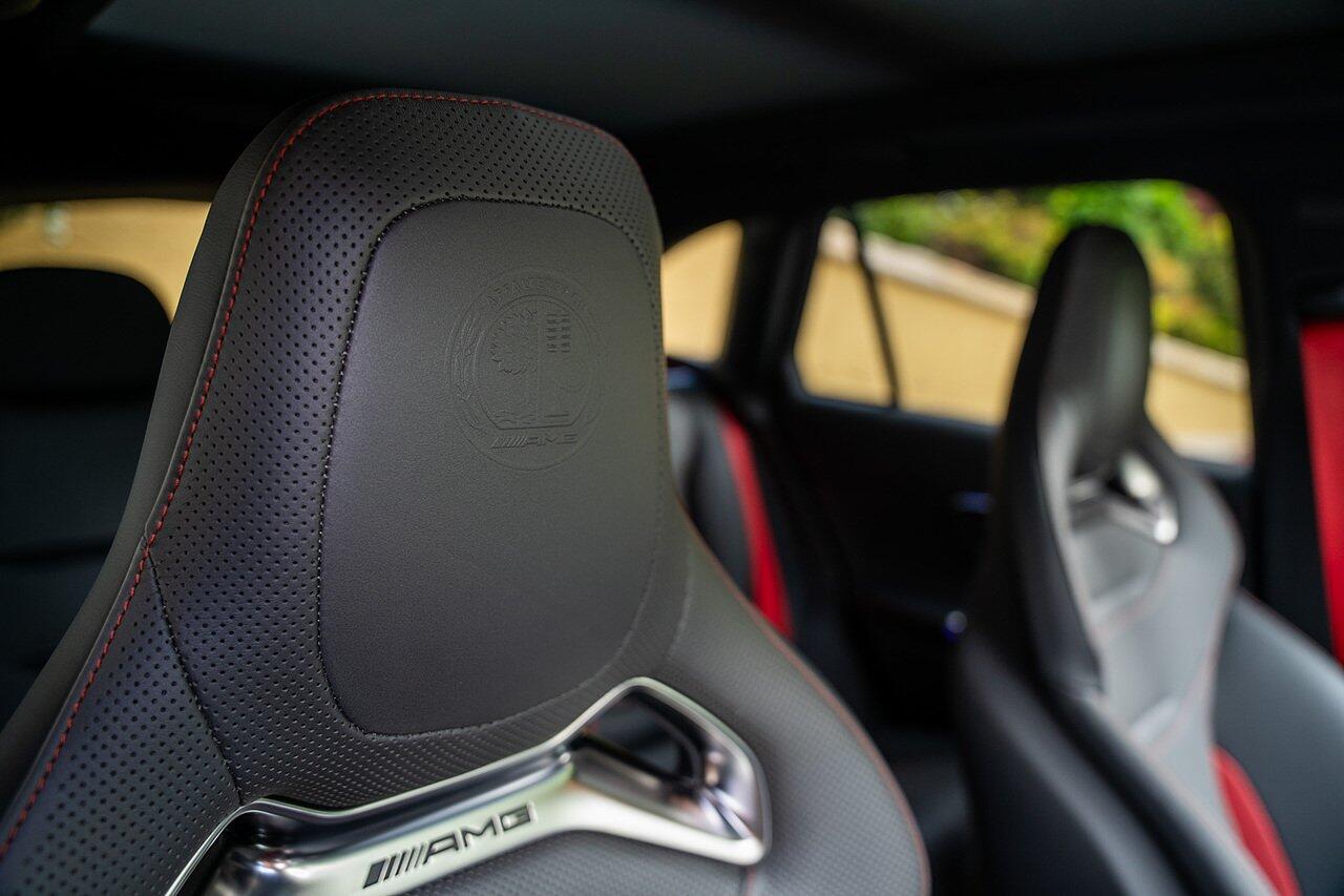 Mercedes-Benz GLC view 44