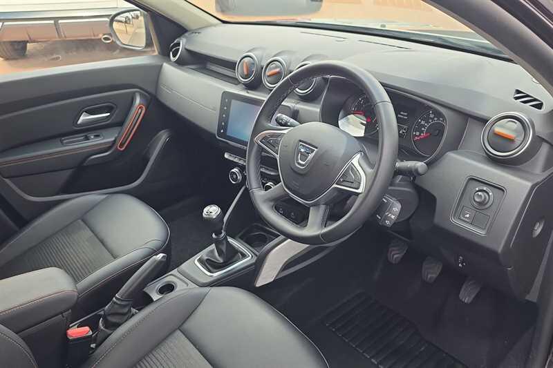 Dacia Duster view 10