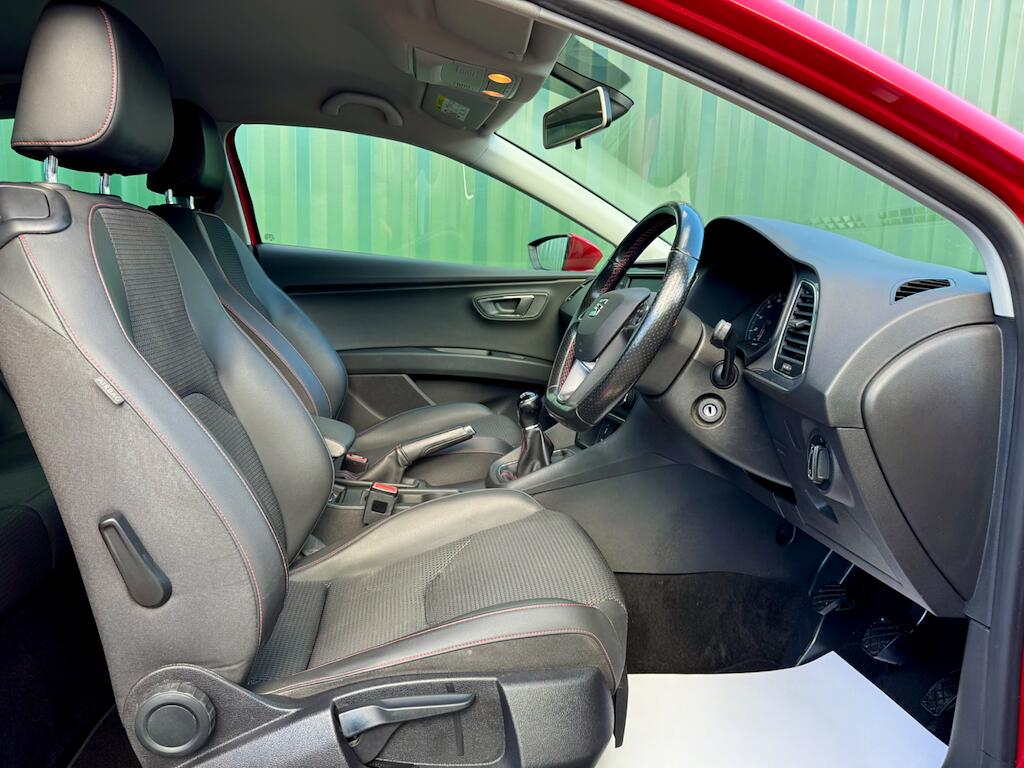Seat Leon view 3