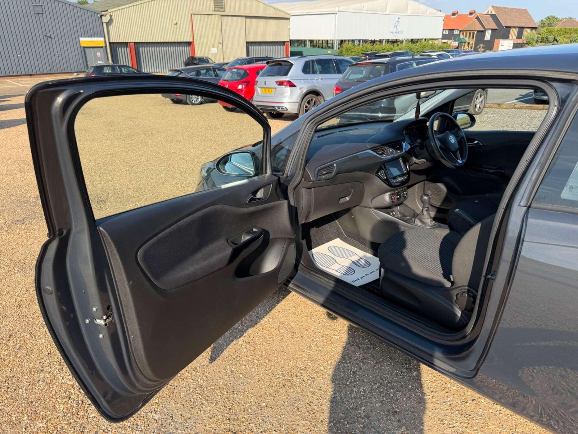 Vauxhall Corsa view 14