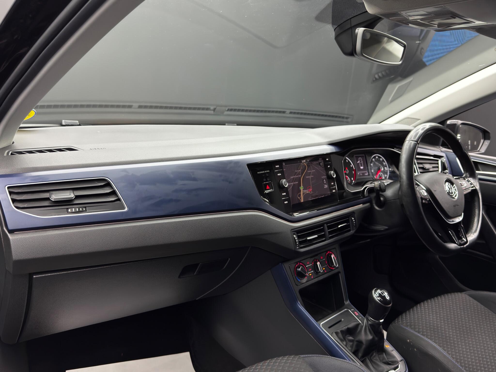 Volkswagen Polo view 11