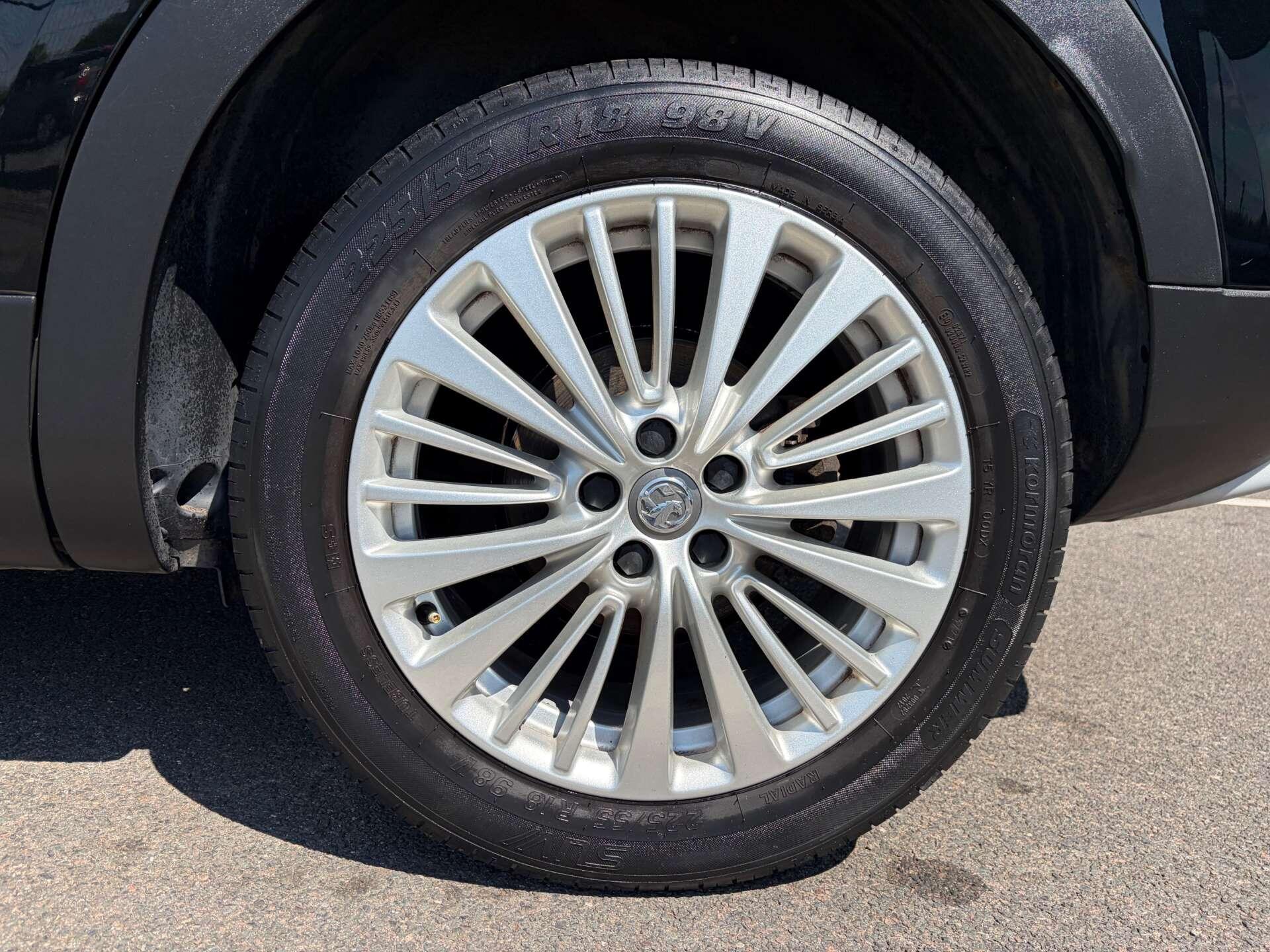 Vauxhall Grandland X view 10