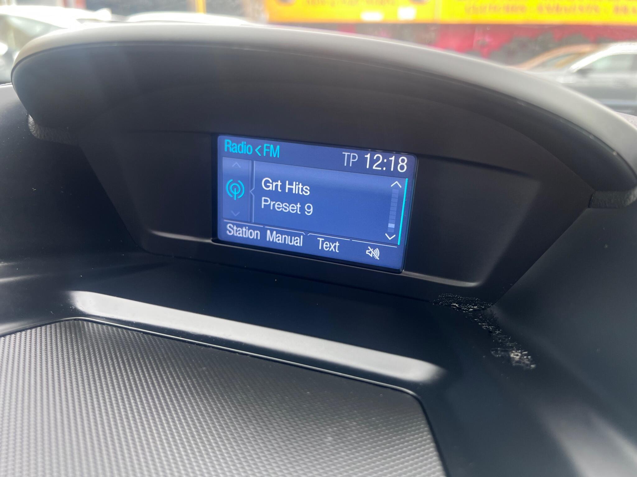 Ford Kuga view 20