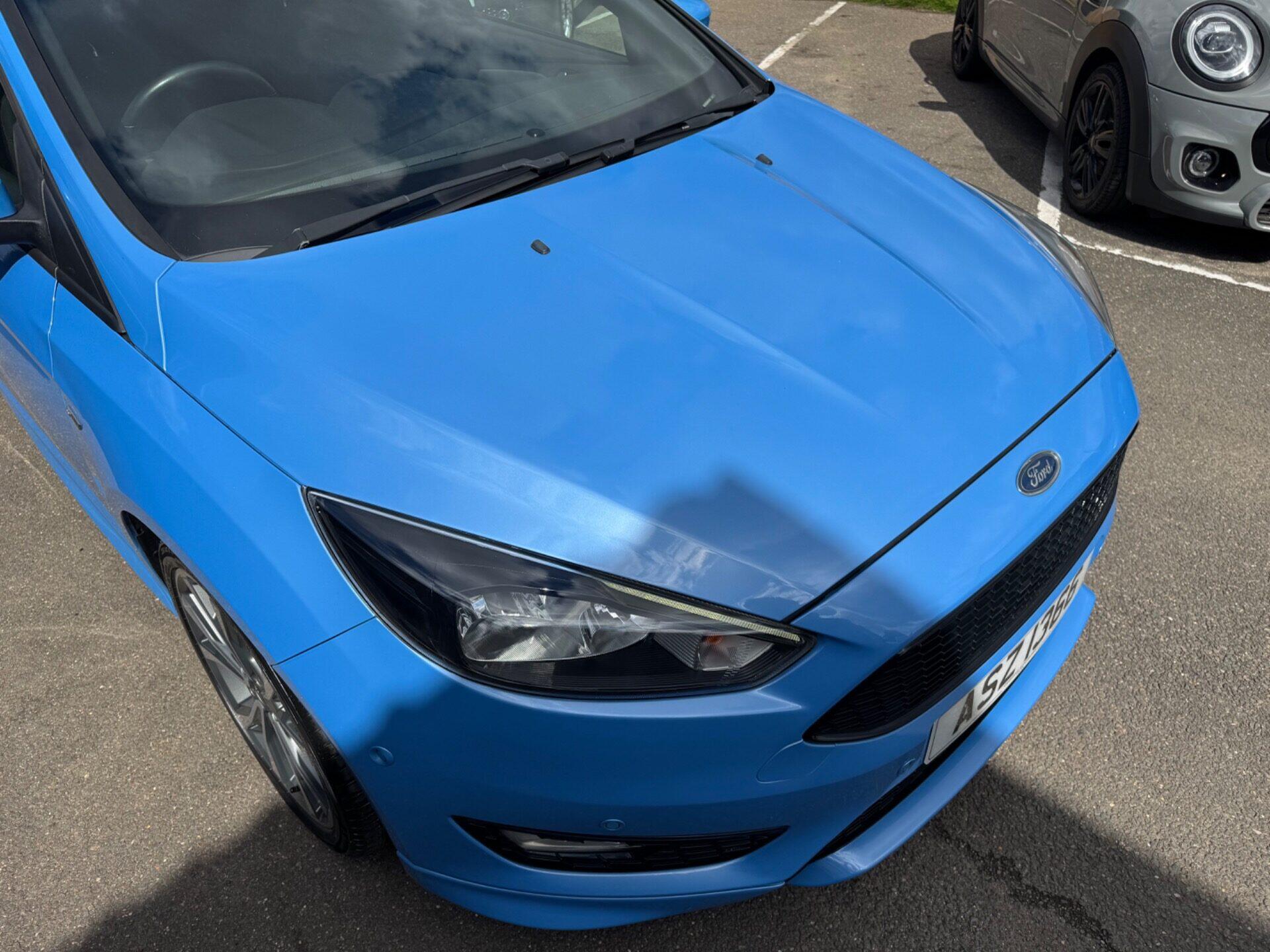 Ford Focus view 22
