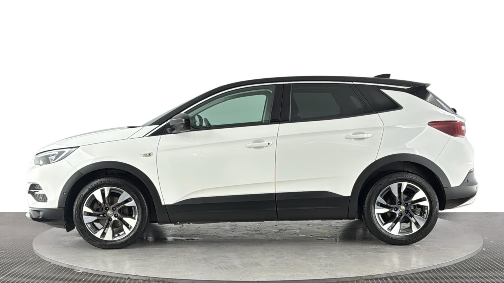 Vauxhall Grandland X view 7
