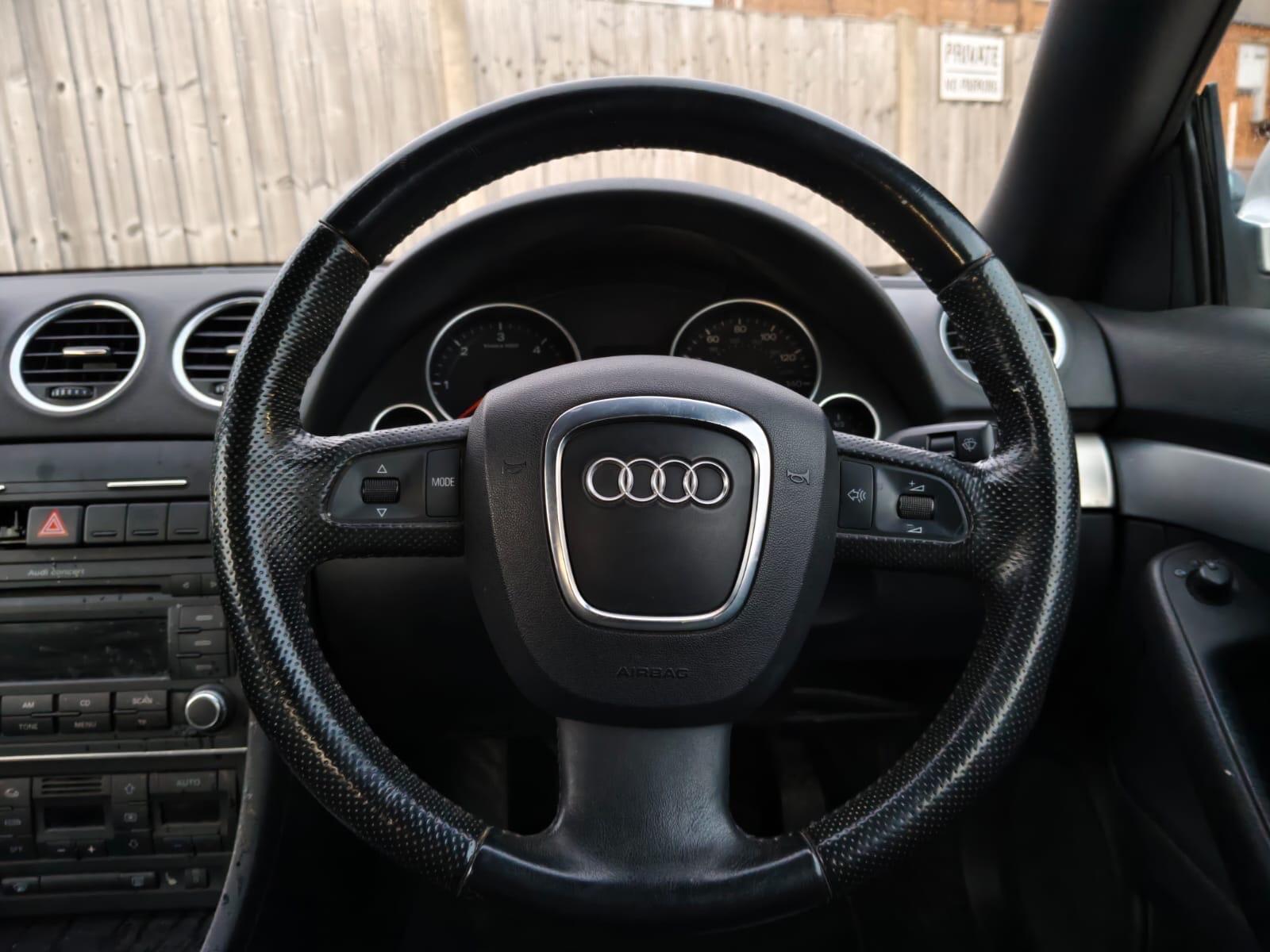 Audi A4 view 20