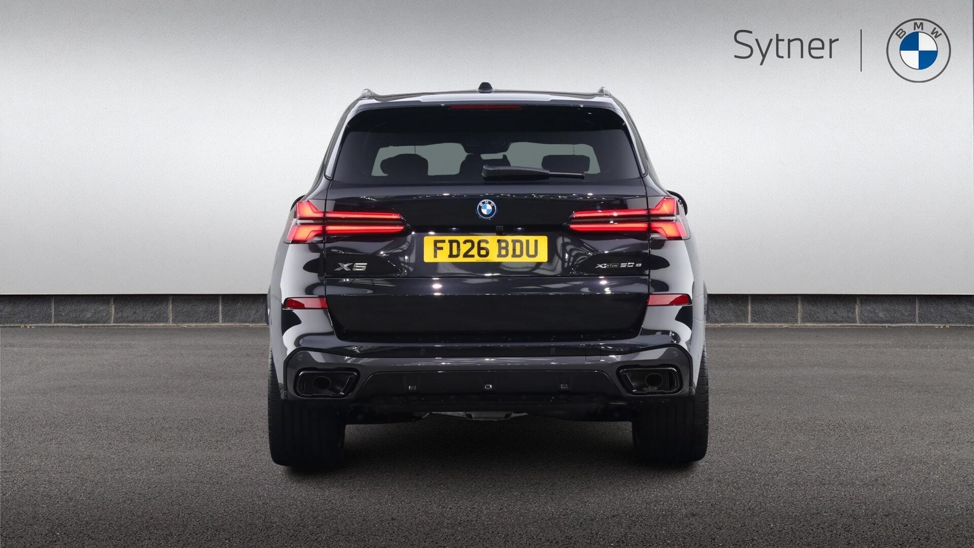 BMW X5 view 15