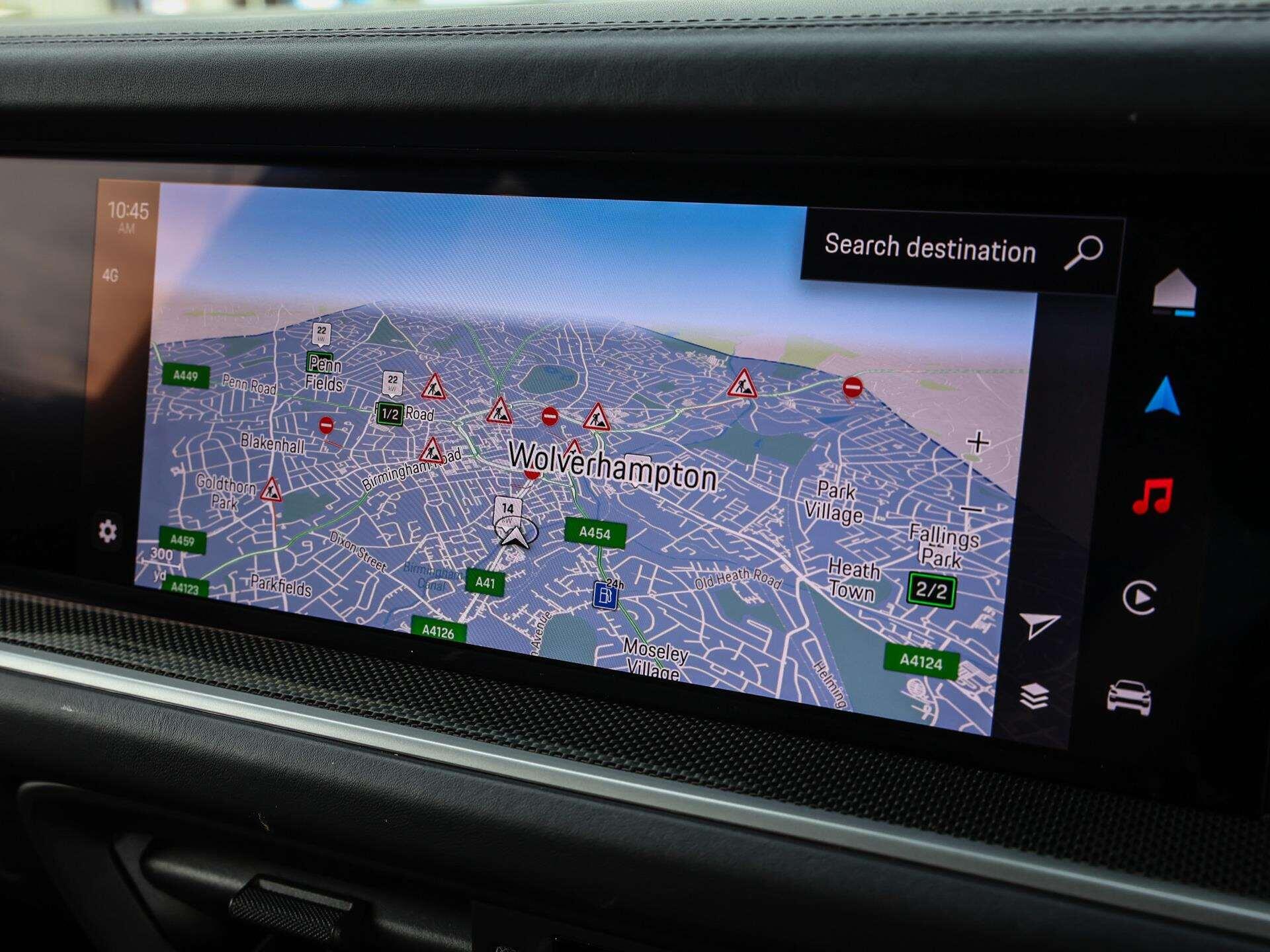 Porsche Cayenne view 21