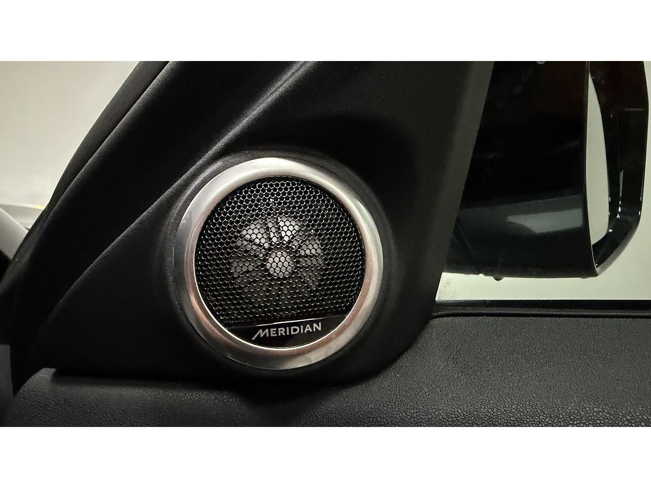 Land Rover Range Rover Evoque view 14