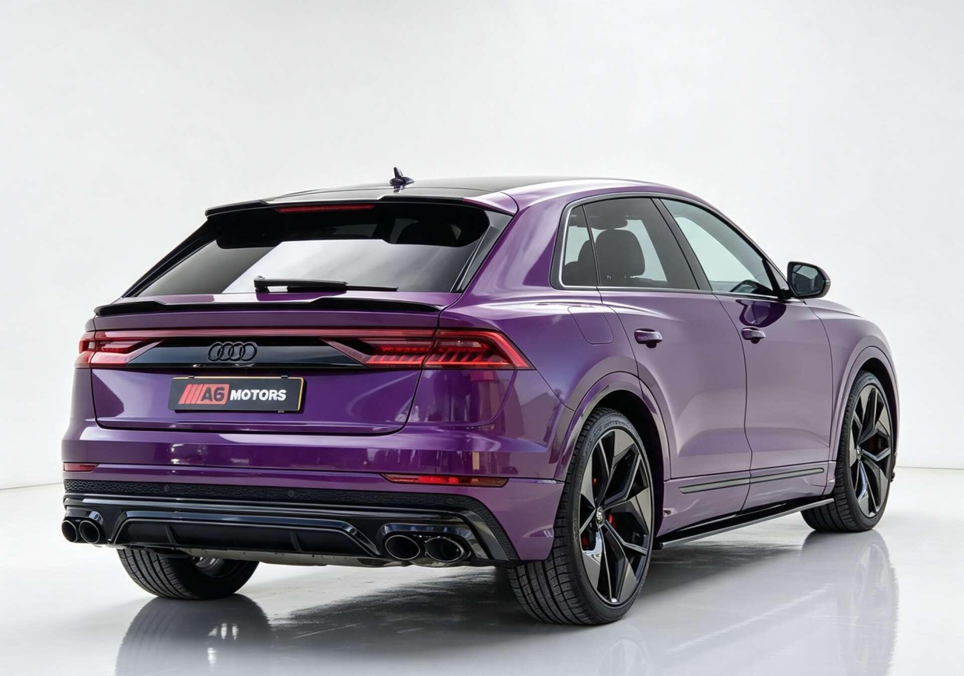 Audi Q8 view 16