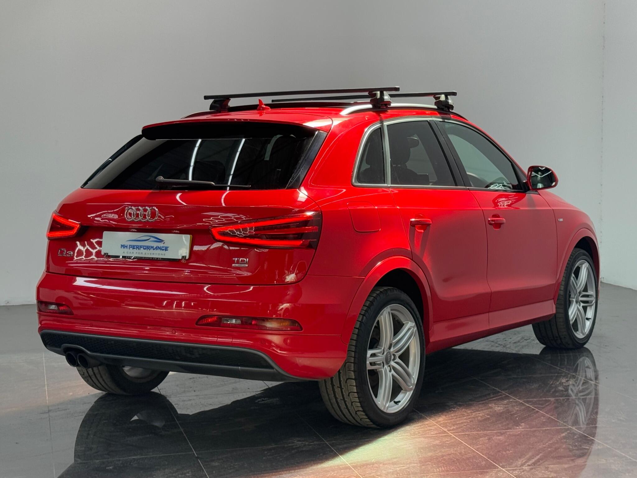 Audi Q3 view 55