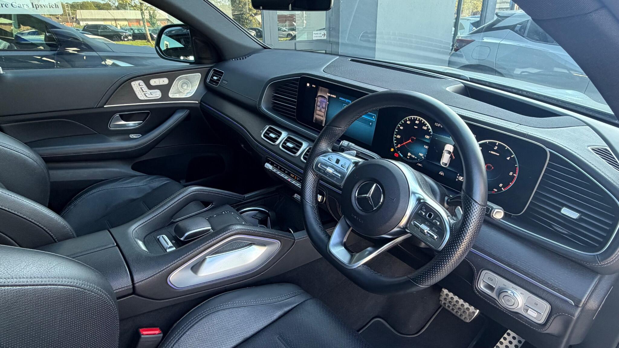 Mercedes-Benz Gle view 17