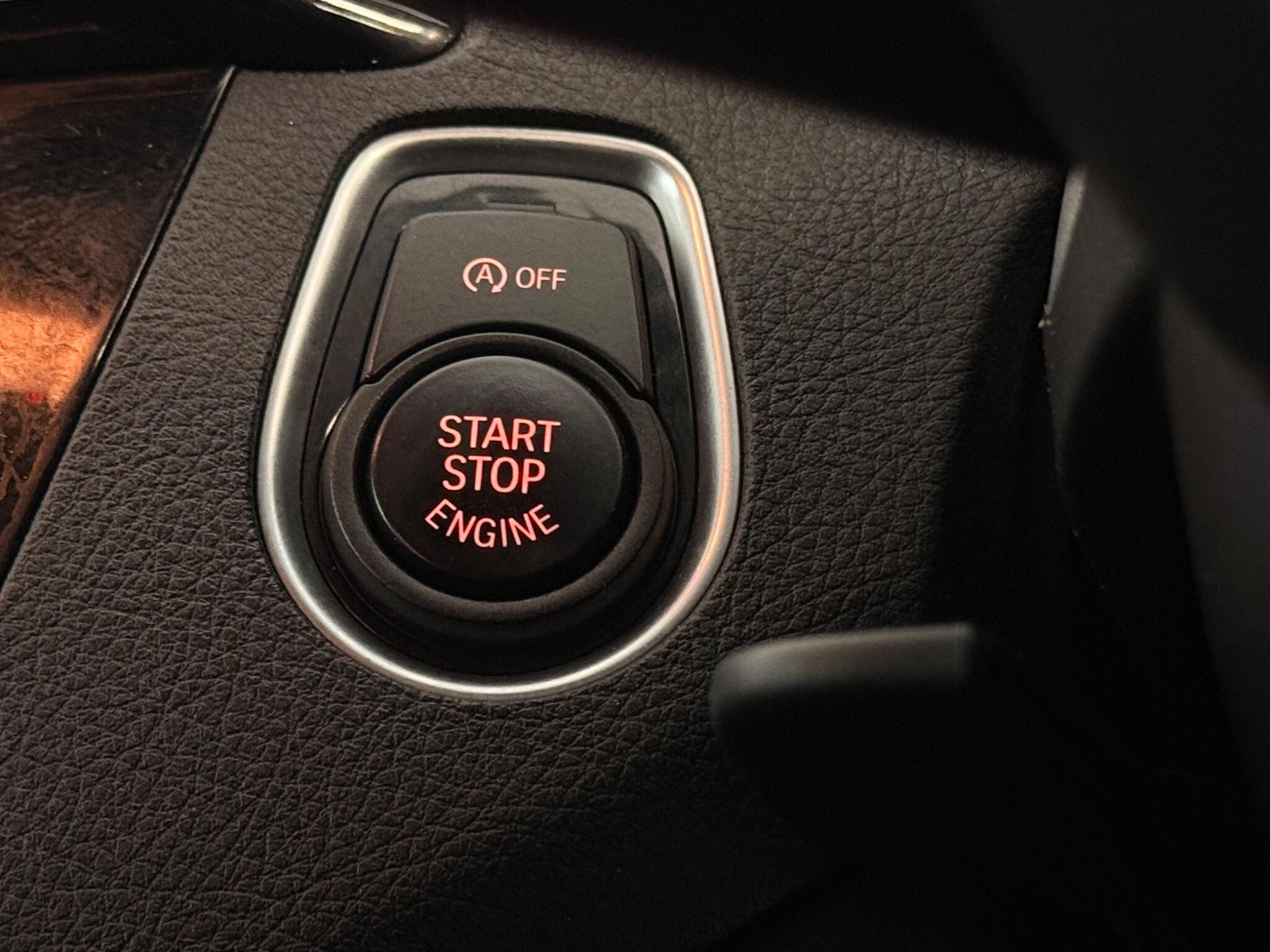 BMW 2 Series view 18