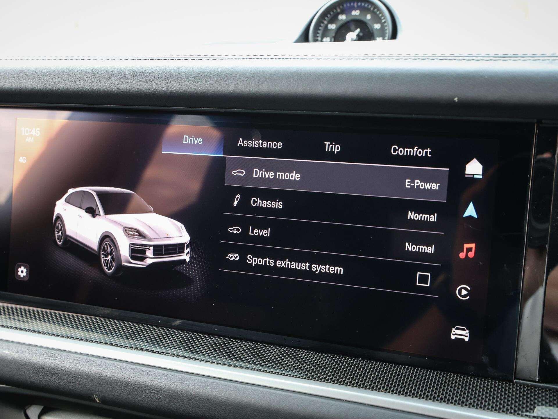 Porsche Cayenne view 22