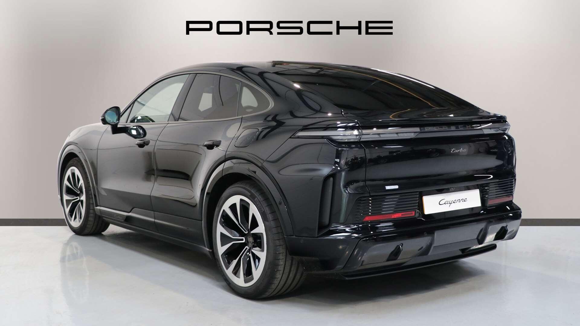 Porsche Cayenne view 4