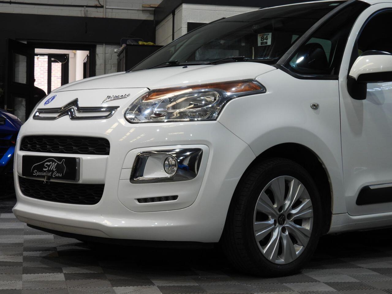 Citroen C3 Picasso view 40