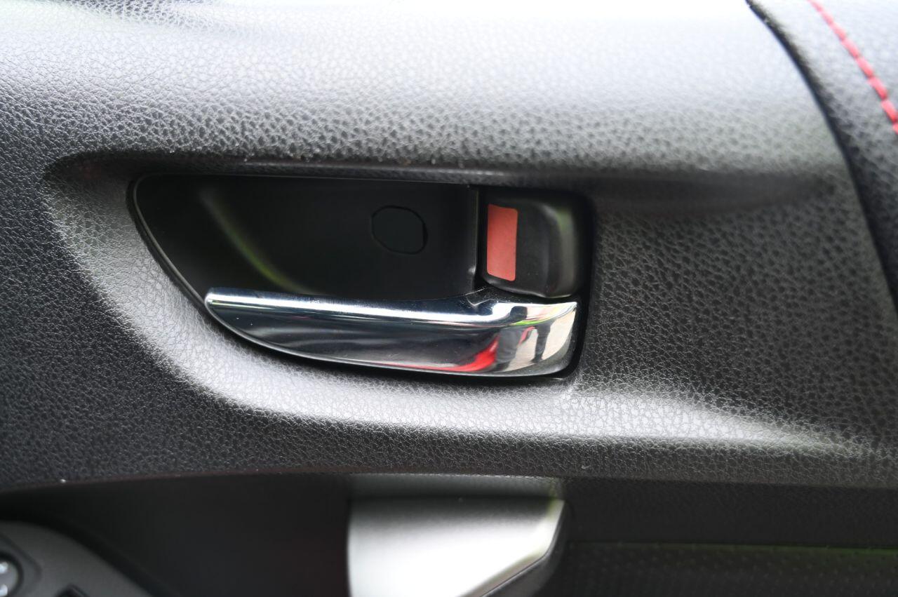 Toyota GT86 view 33