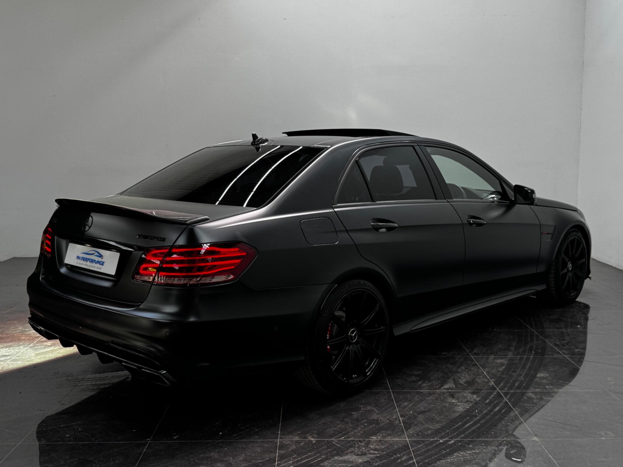 Mercedes-Benz E-Class view 51