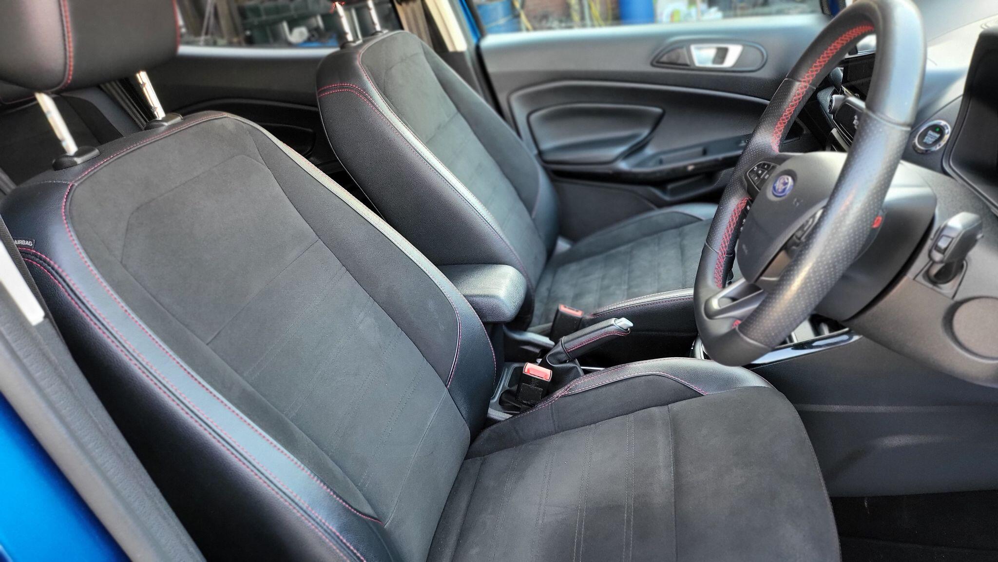 Ford Ecosport view 15