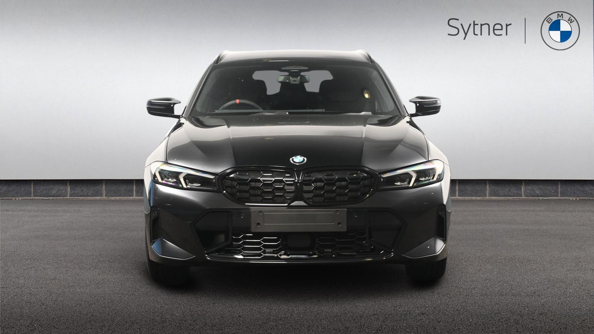 BMW 3 Series view 16