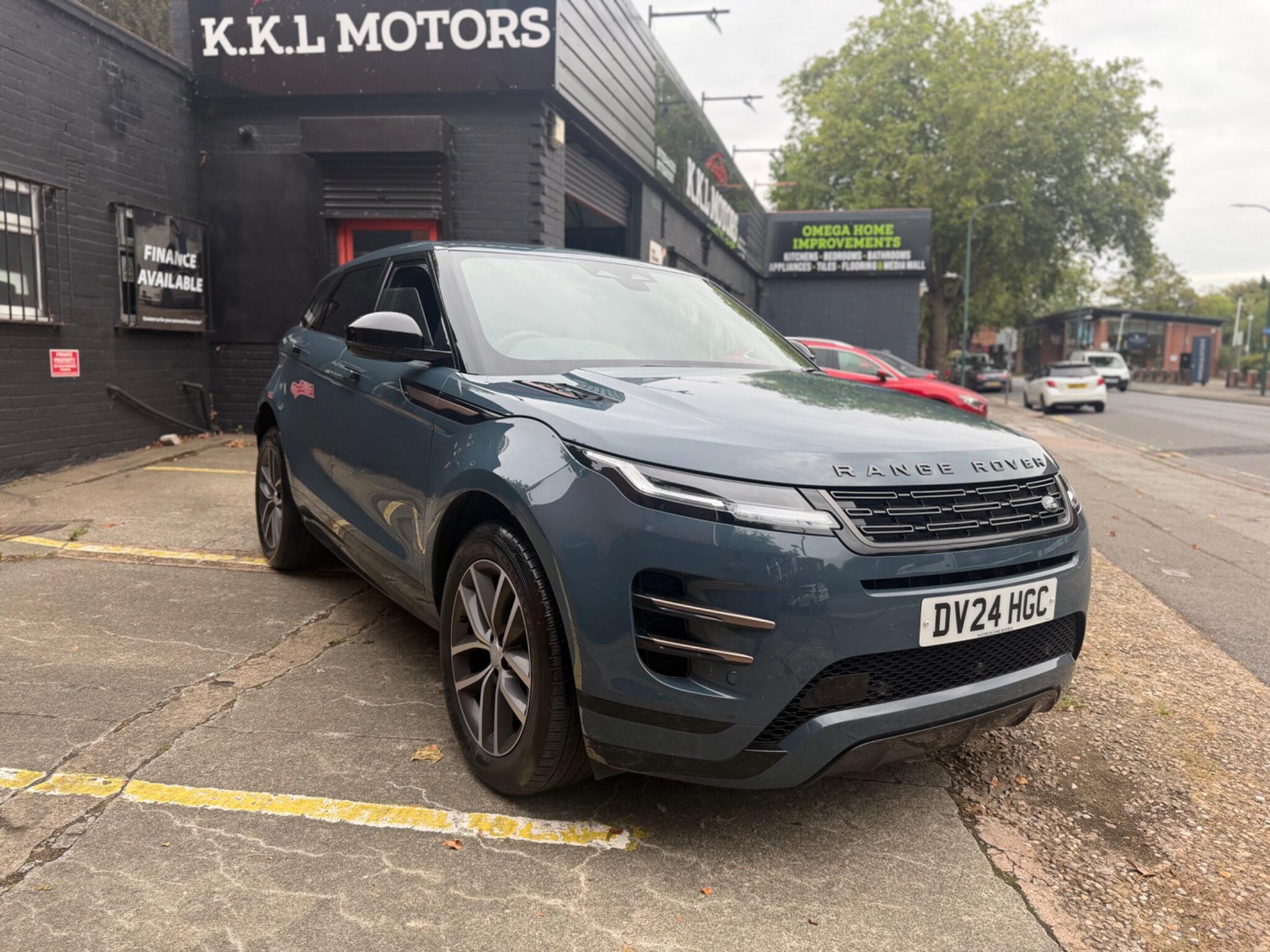 Land Rover Range Rover Evoque view 4
