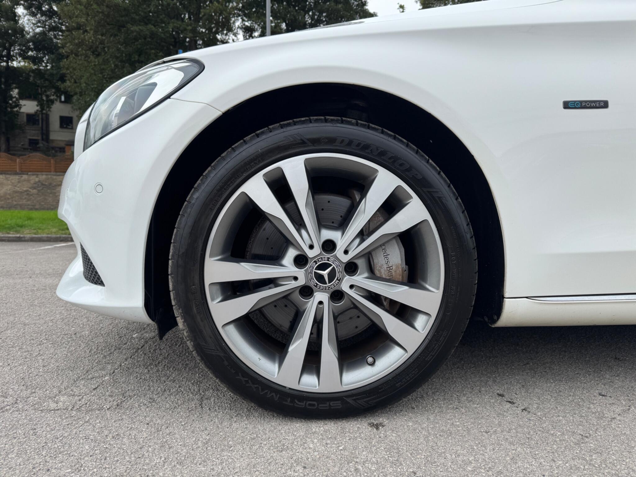 Mercedes-Benz C-Class view 11