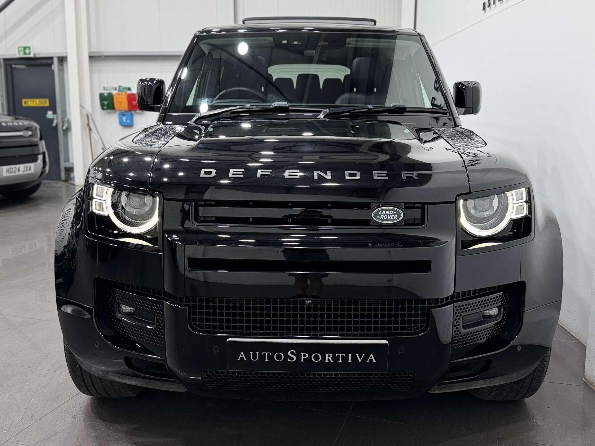 Land Rover Defender view 6