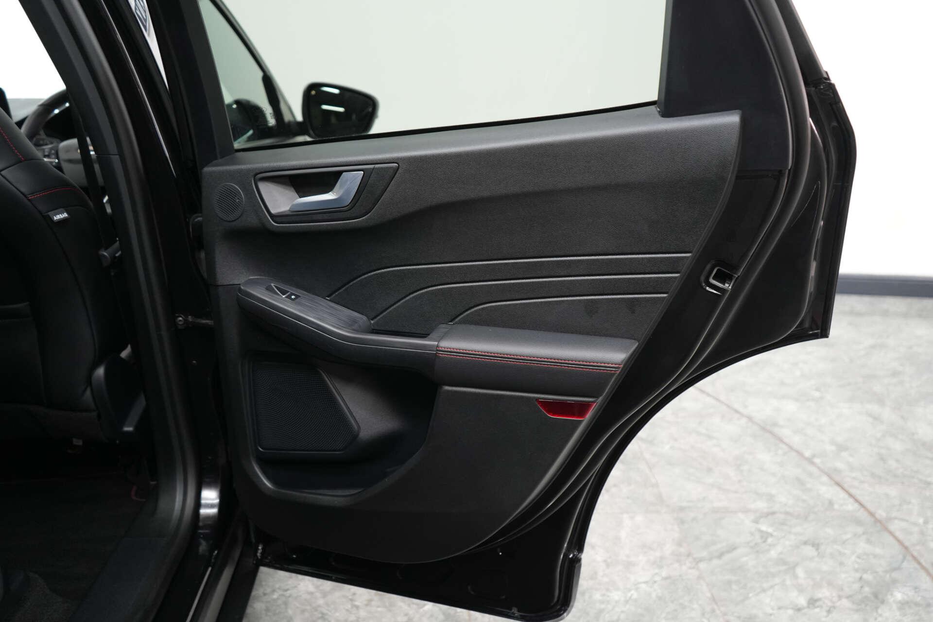 Ford Kuga view 19
