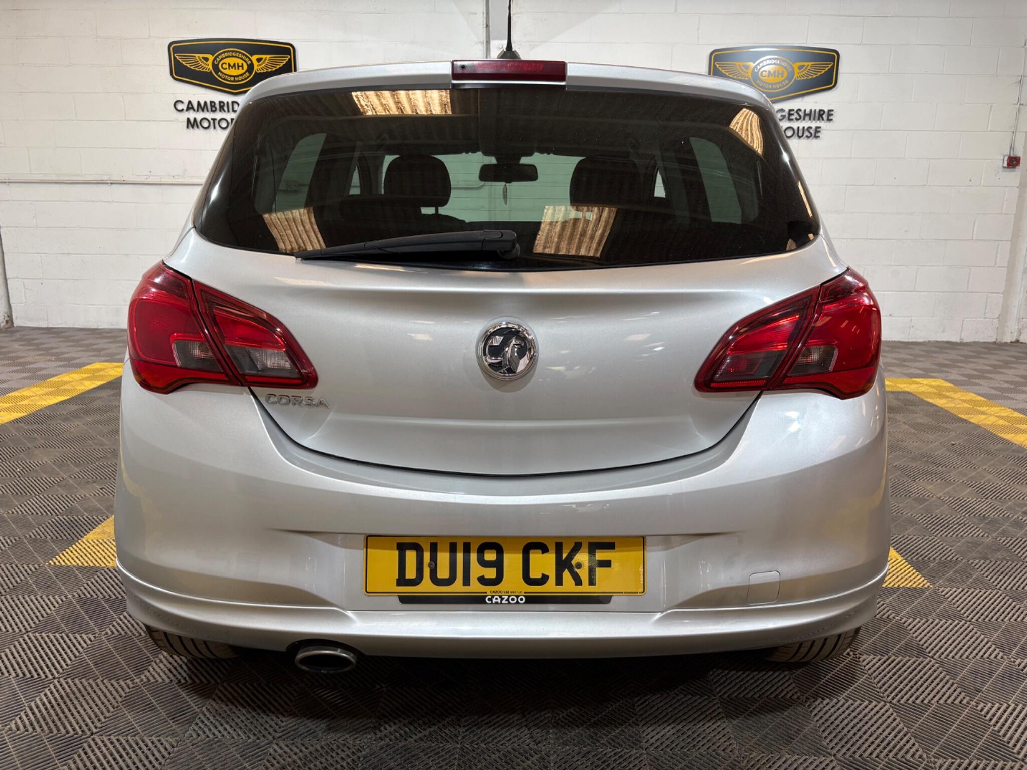 Vauxhall Corsa view 75
