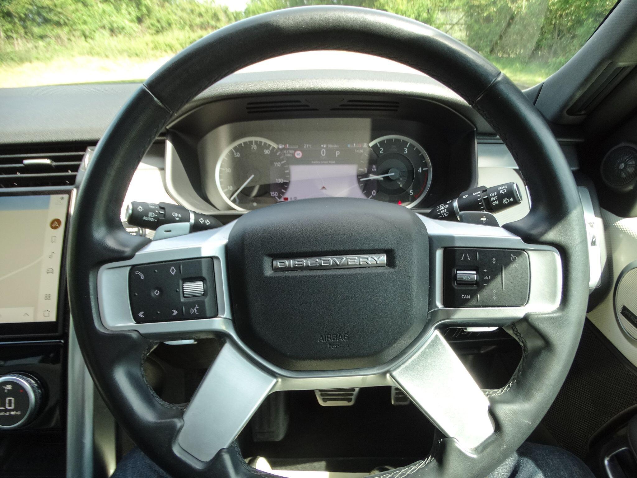 Land Rover Discovery 3 view 7