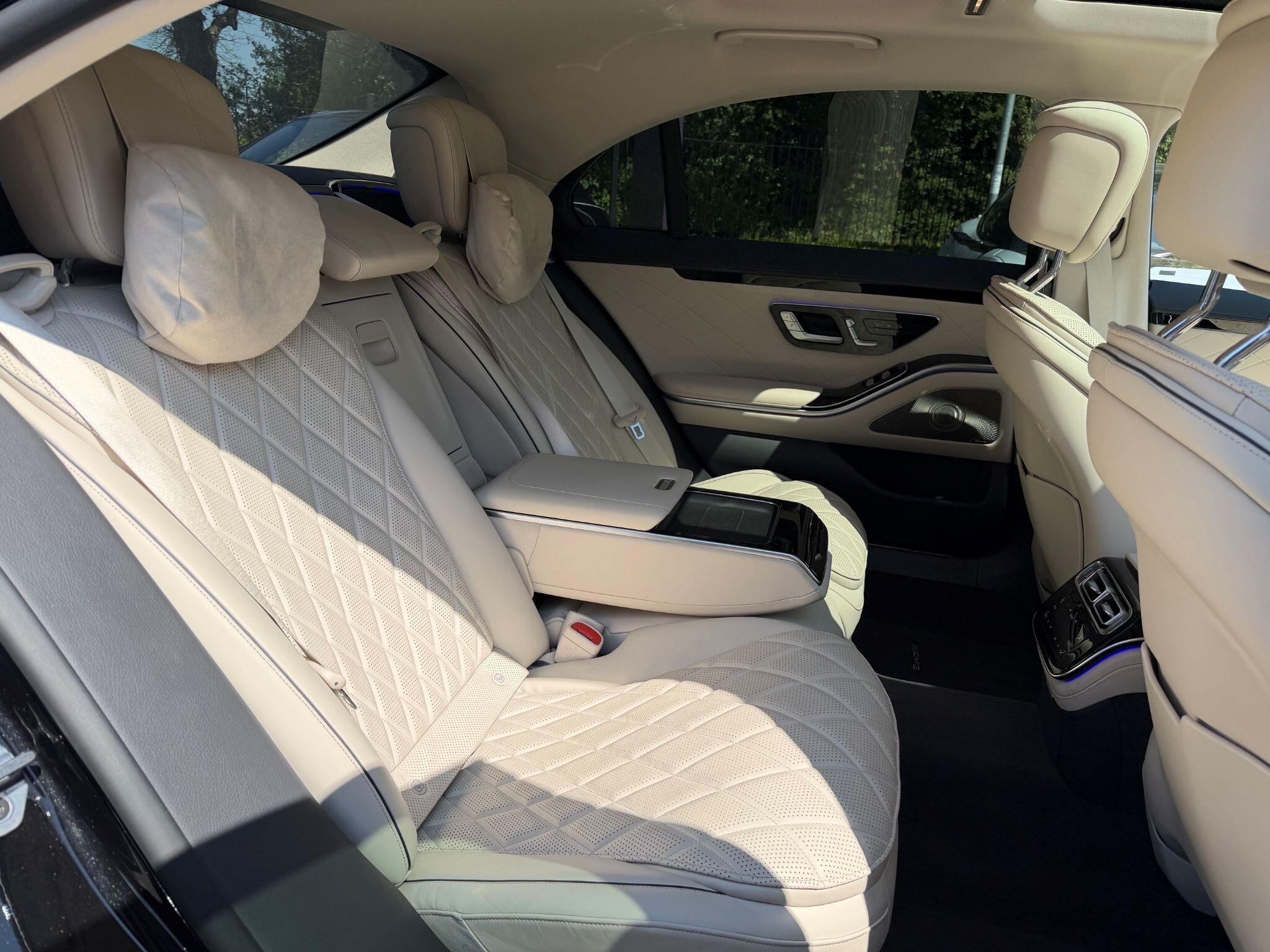 Mercedes-Benz S Class view 16