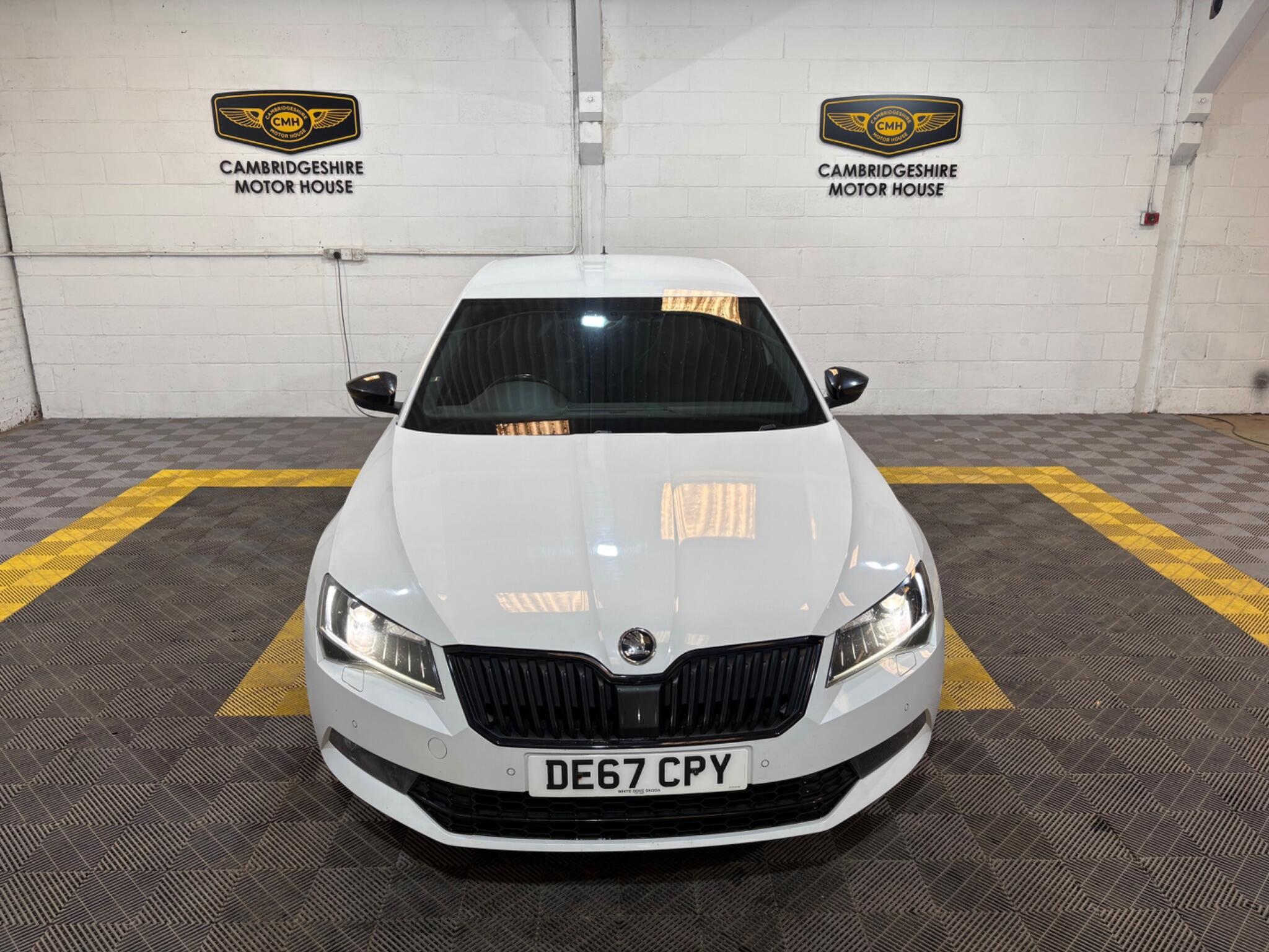 Skoda Superb view 2