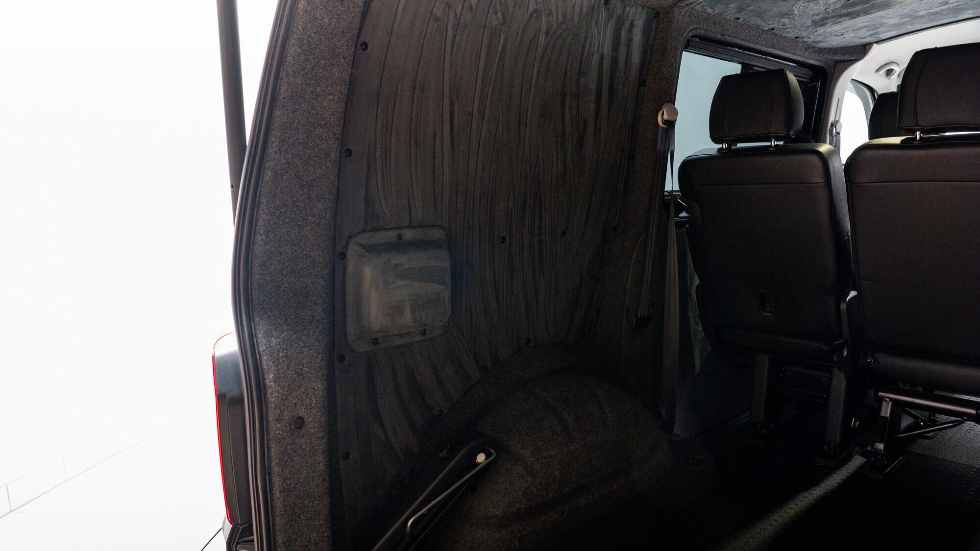 Volkswagen Transporter view 47