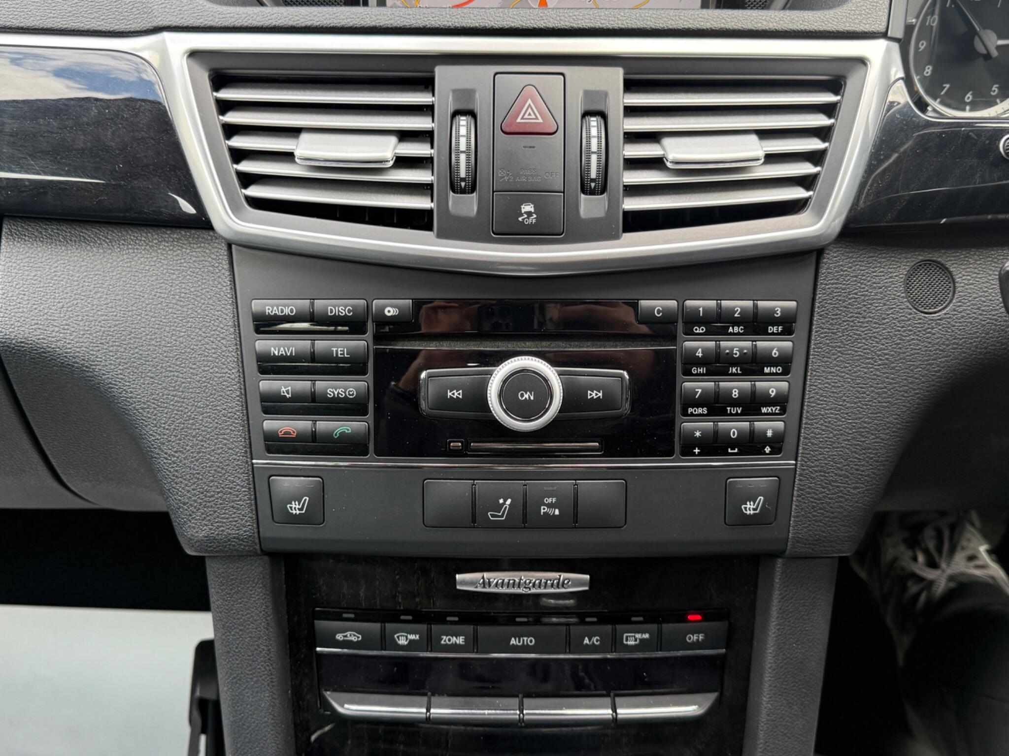 Mercedes-Benz E Class - Image 61